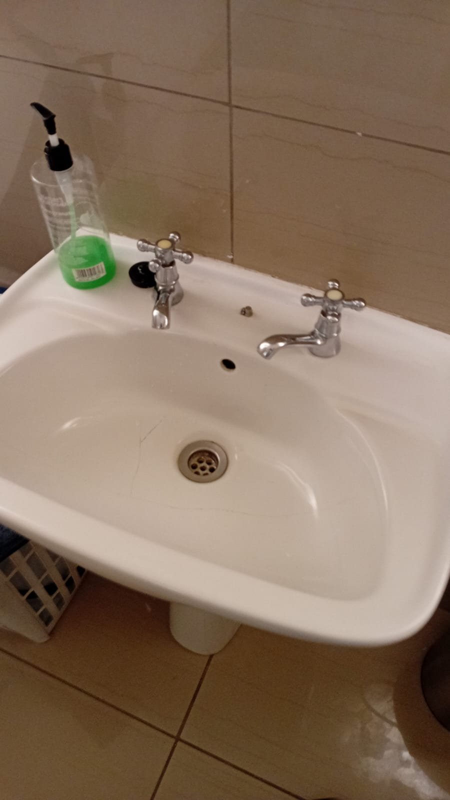 Plumber Zwartkop Golf Estate Plumber Zwartkop Golf Estate service photo